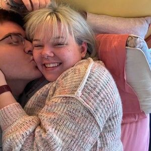 Meet your Posher, Lucy